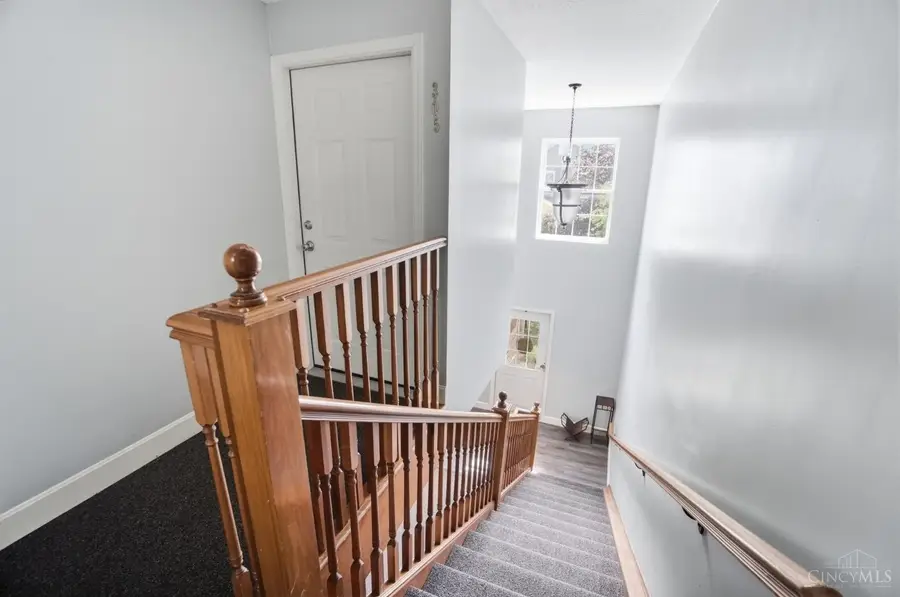 811 S Meadow Circle #305, Finneytown, OH 45231 - #3