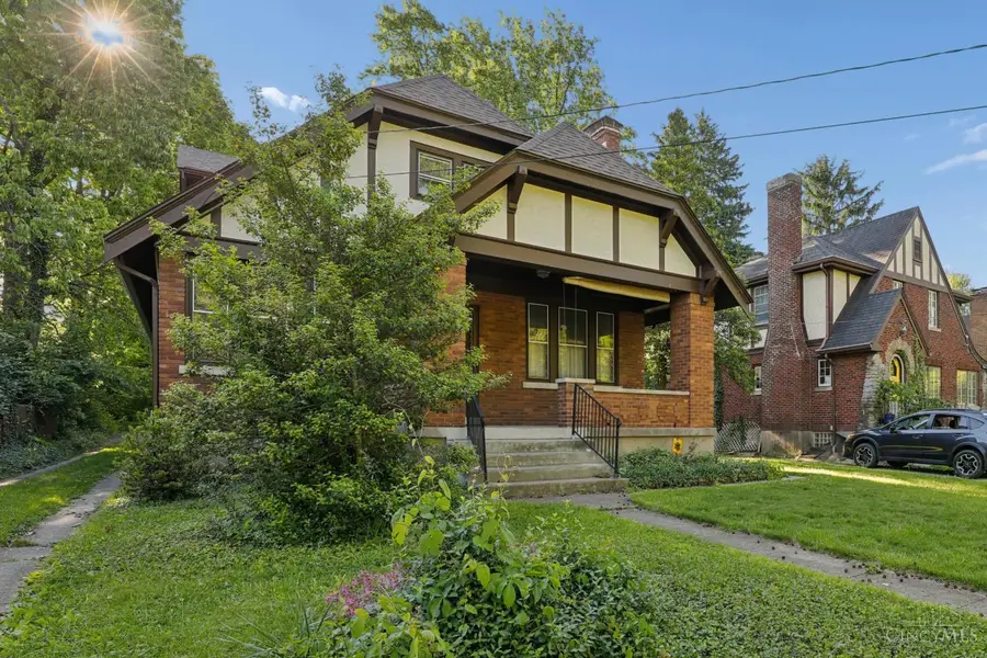 3204 Boudinot Avenue, Cincinnati, OH 45211 - #2