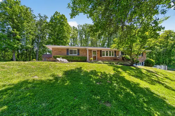 933 Robin Hill Drive, New Richmond, OH 45157