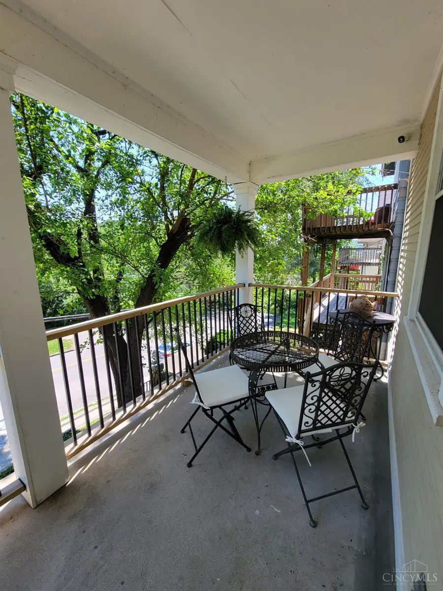 2863 Marshall Avenue, Cincinnati, OH 45225 - #3