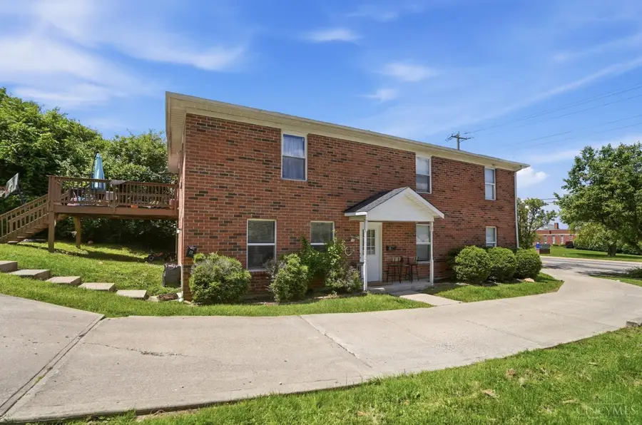 5547 Kirby Avenue, Cincinnati, OH 45239 - #2