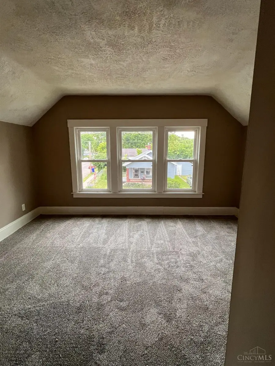2074 Benninghofen Avenue, Hamilton, OH 45015 - #2