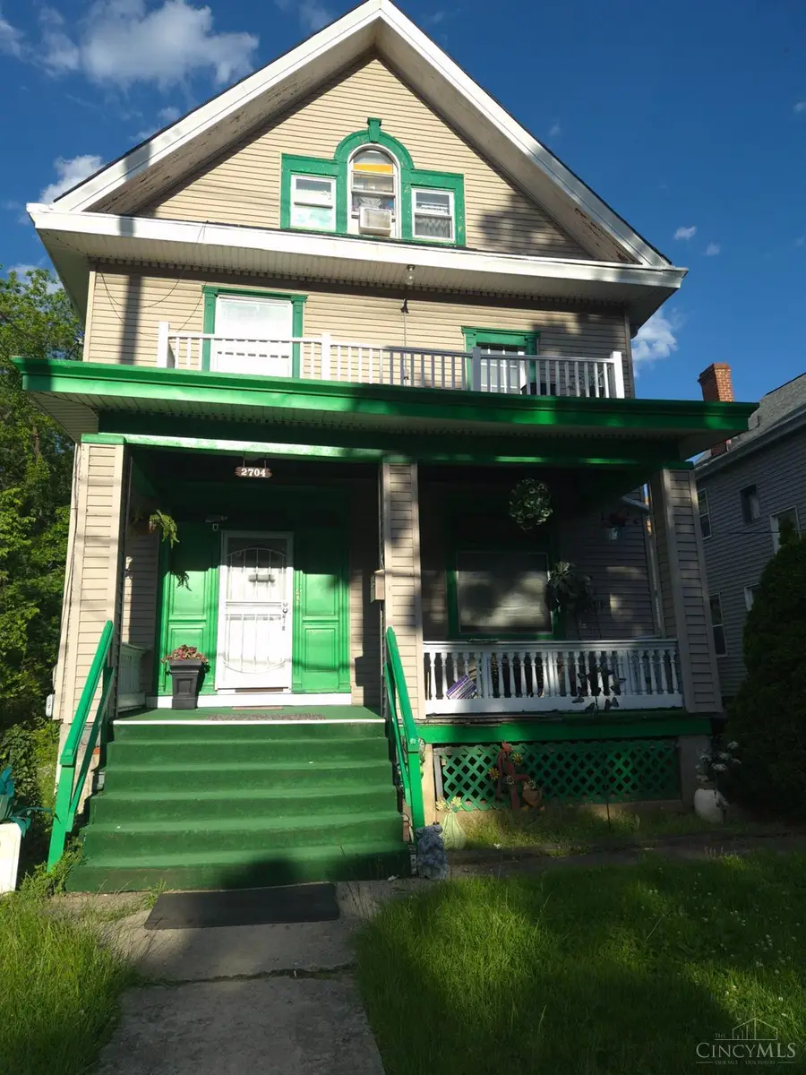 2704 Euclid Avenue, Cincinnati, OH 45219 - #2