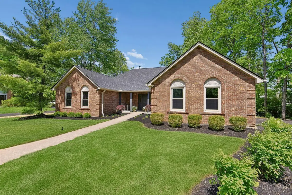 6149 Saint Regis Drive, Sycamore, OH 45236 - #1