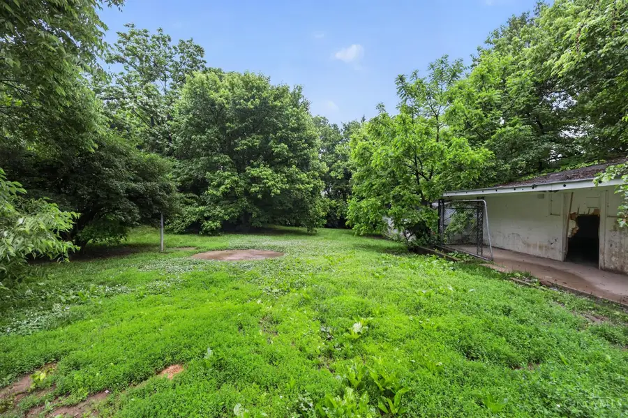 1051 Flintlock Drive, Cincinnati, OH 45231 - #3