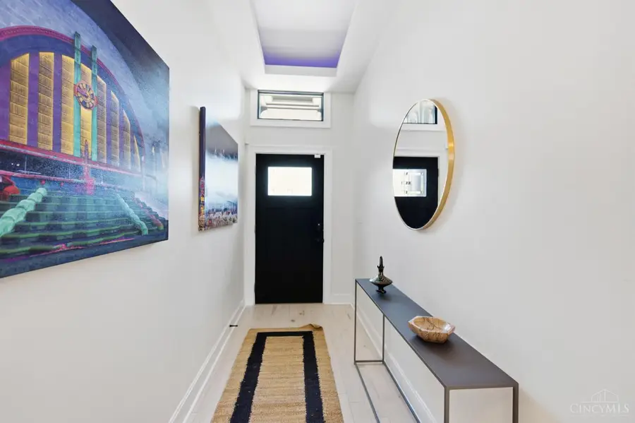 918 York Street, Cincinnati, OH 45214 - #3