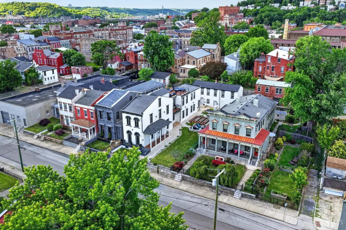 916 York Street, Cincinnati, OH 45214 - #1