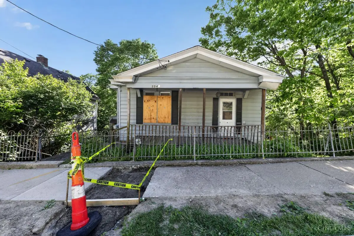2041 Baltimore Avenue, Cincinnati, OH 45225 - #1