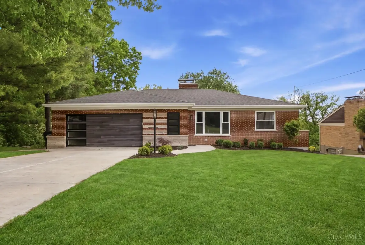 6331 Starridge Court, Cincinnati, OH 45248 - #1