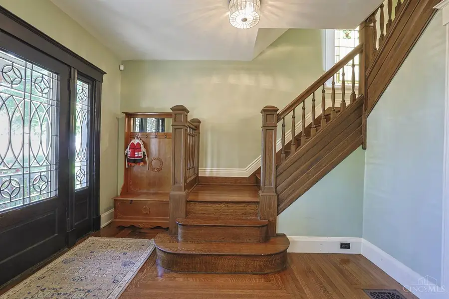 1704 E Mcmillan Street, Cincinnati, OH 45206 - #3