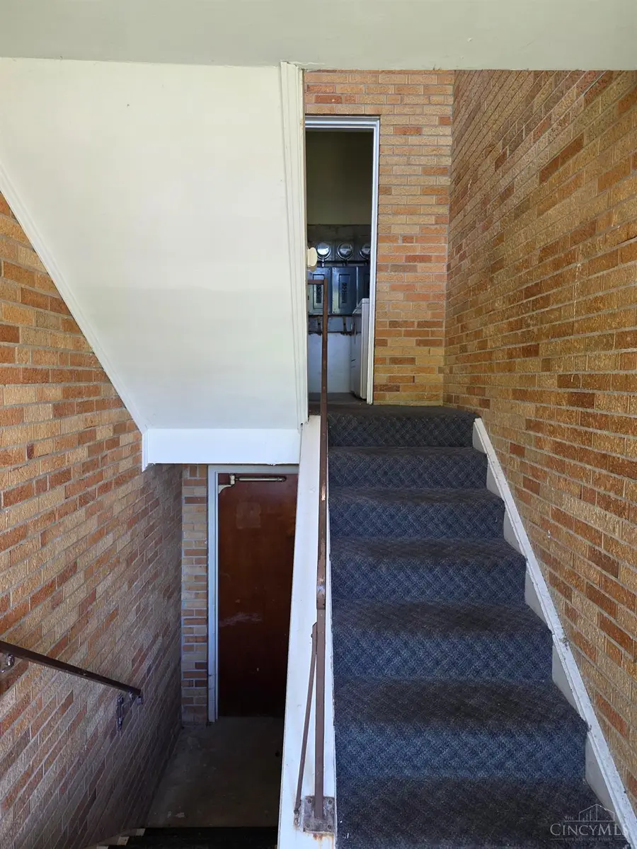 2609 Chesterfield, Cincinnati, OH 45239 - #3