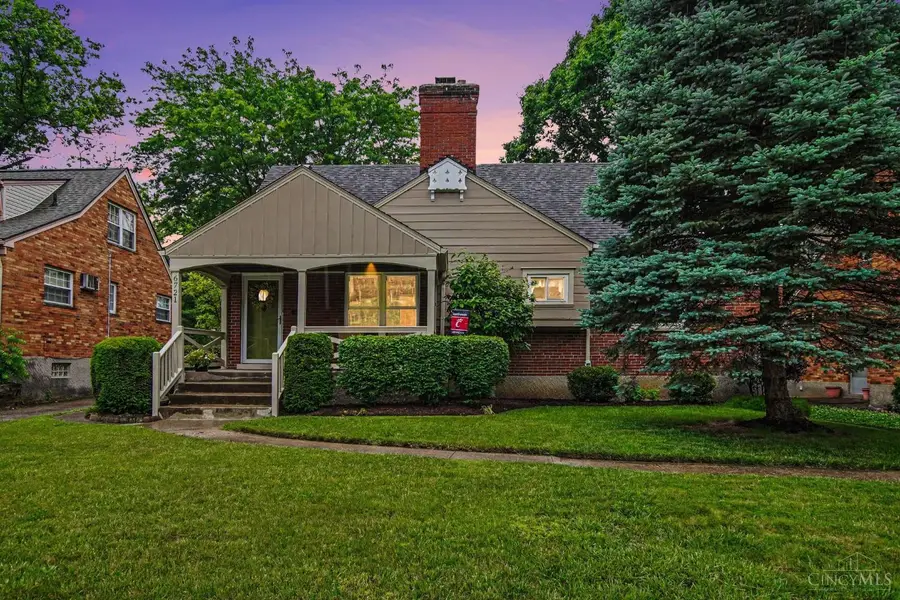 6721 Greenfield Drive, Finneytown, OH 45224 - #3