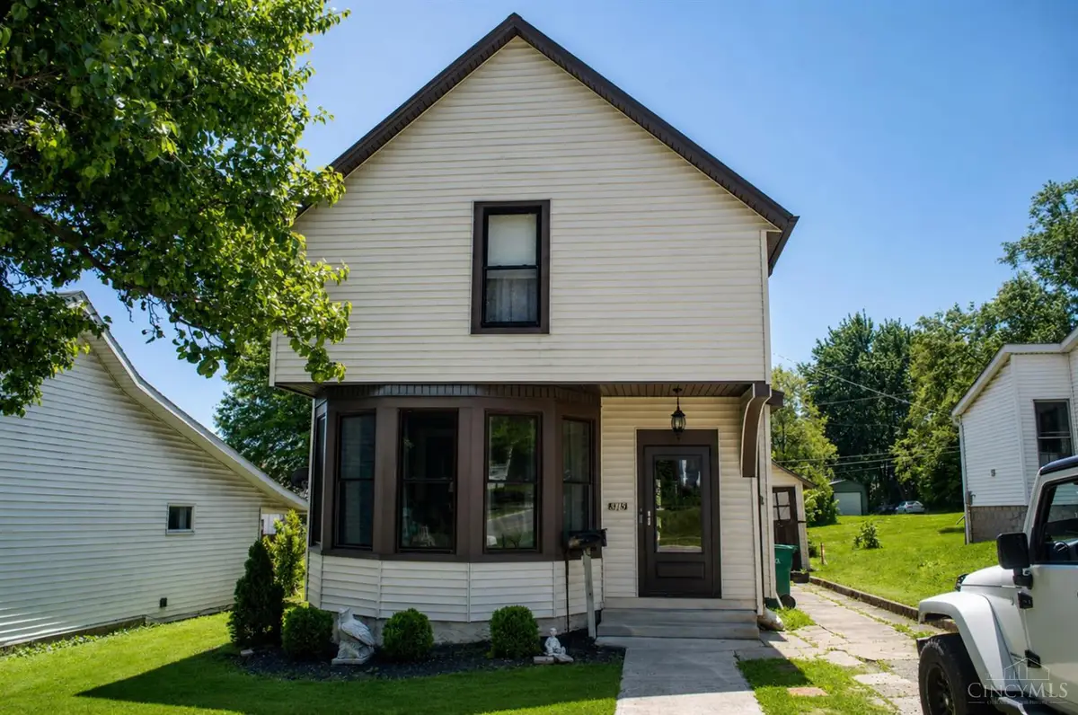 315 W Walnut Street, Hillsboro, OH 45133 - #1