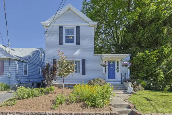 1914 Madison Avenue, Cincinnati, OH 45231