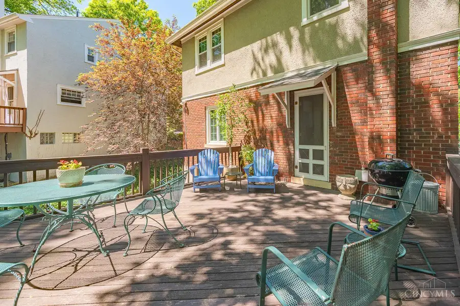878 Tweed Avenue, Cincinnati, OH 45226 - #3