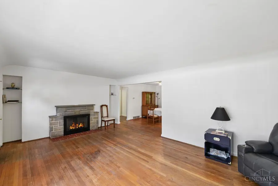 2939 Lawndale Avenue, Cincinnati, OH 45212 - #3