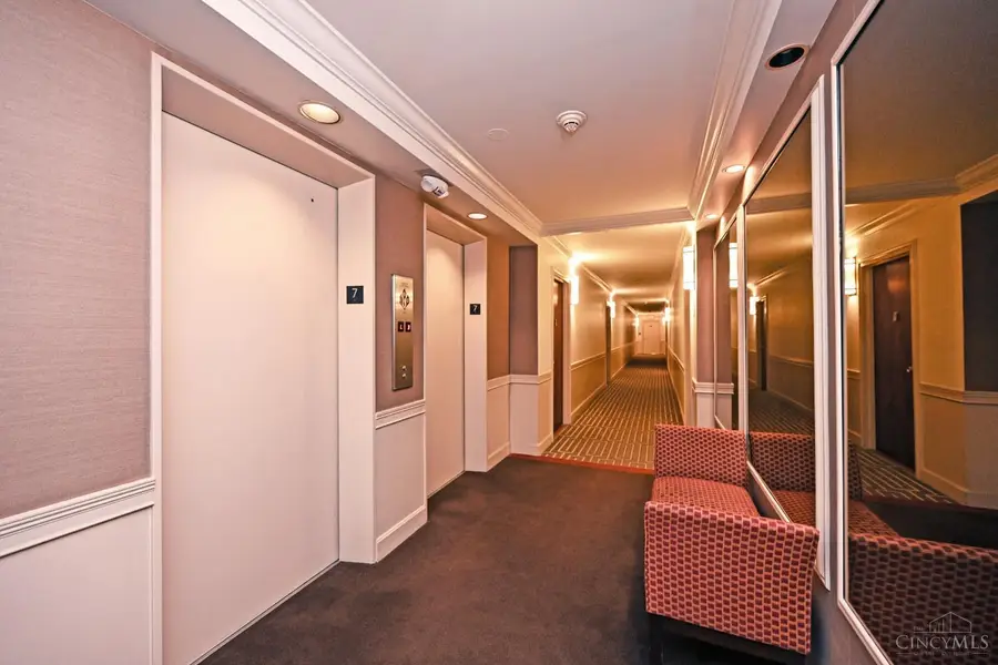 2324 Madison Road #703, Cincinnati, OH 45208 - #3