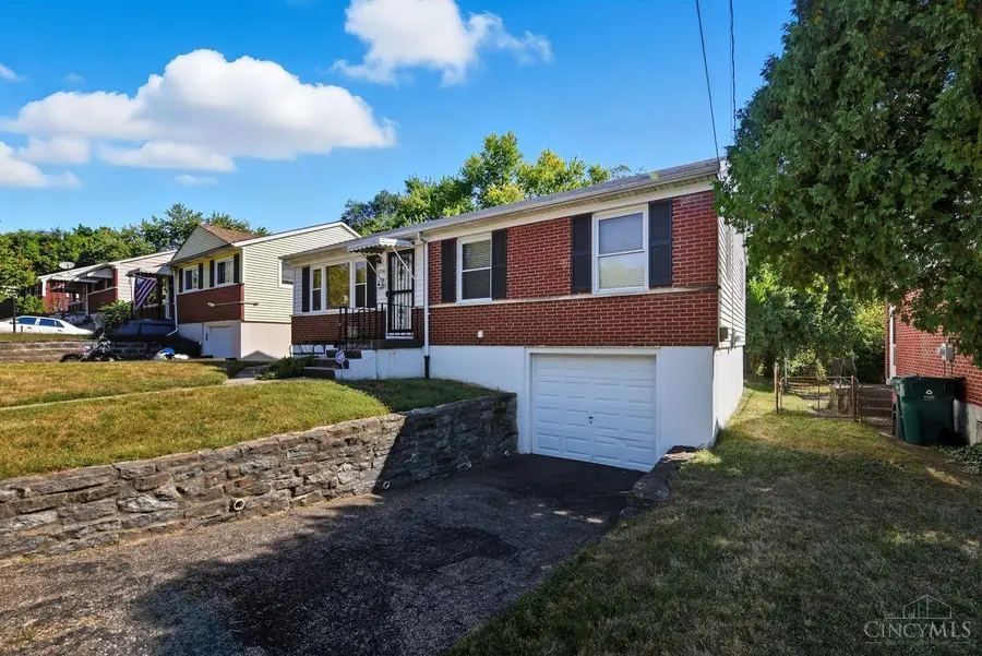 5974 Sunridge Drive, Cincinnati, OH 45224 - #2