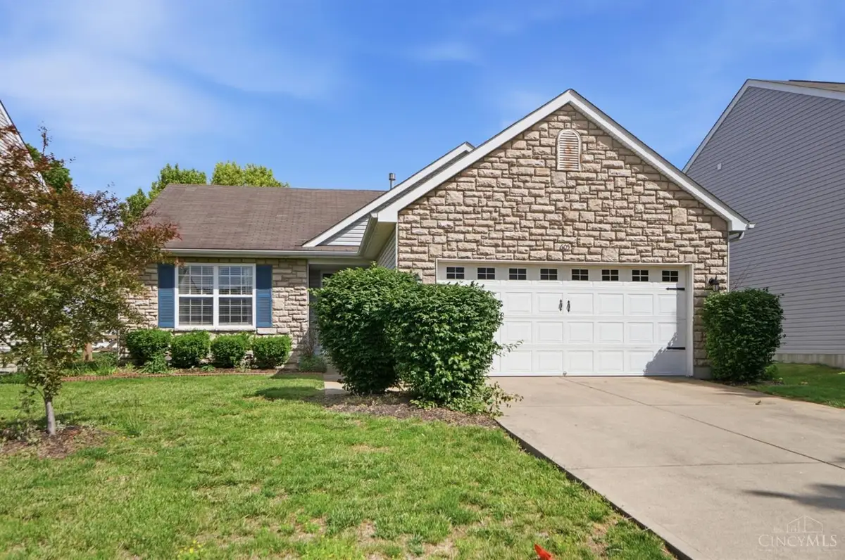 605 Quail Hollow Drive, Trenton, OH 45067 - #1