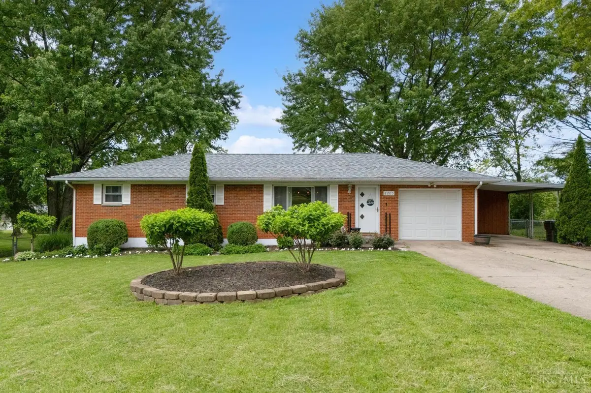 8205 Westlawn Drive, Franklin, OH 45005 - #1