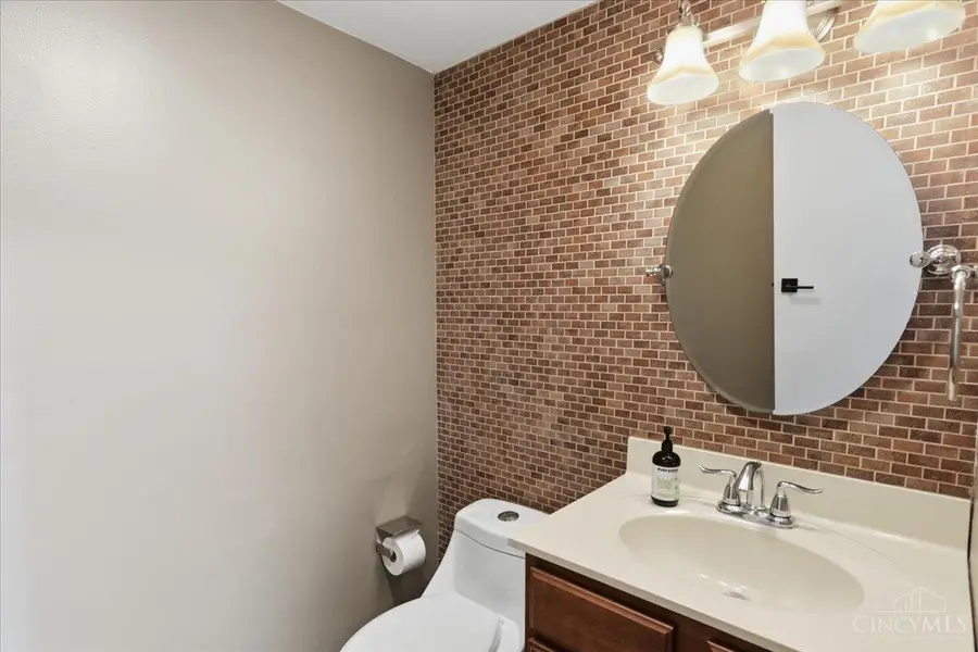 2138 Ohio Avenue #B, Cincinnati, OH 45219 - #2