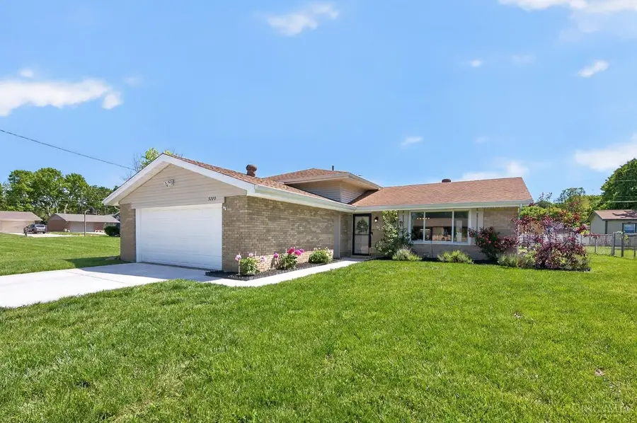5720 Lake Huron Drive, Fairfield, OH 45014 - #2
