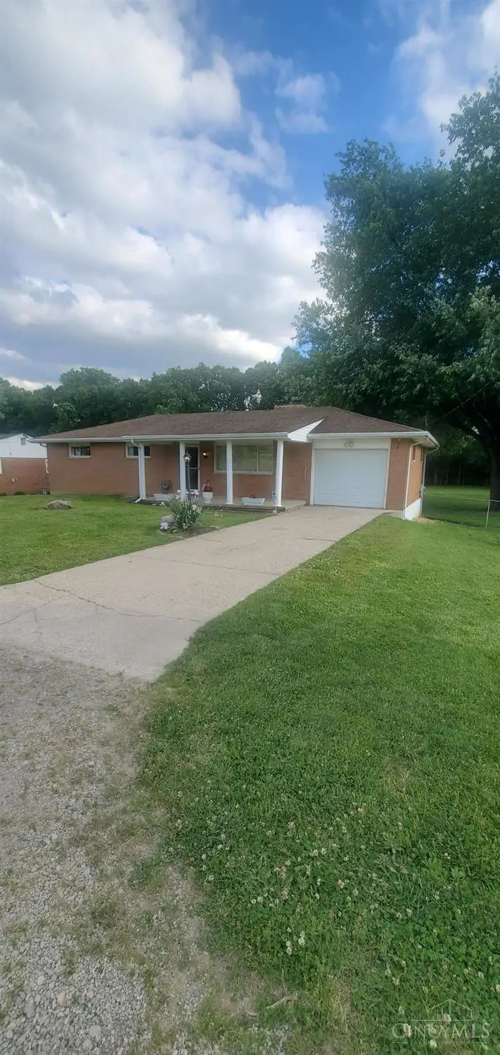 467 E Lomar Avenue, Carlisle, OH 45005 - #2