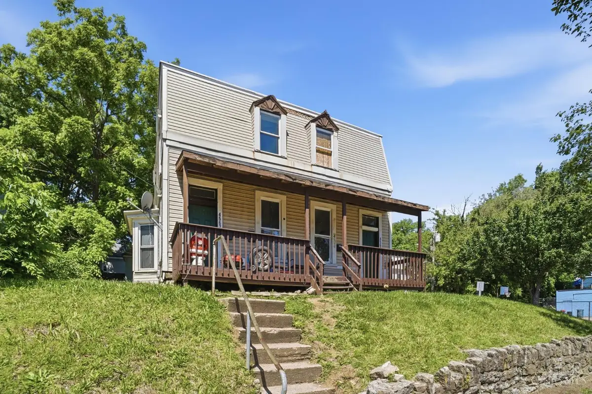 4569 N Edgewood Avenue, Cincinnati, OH 45232 - #1
