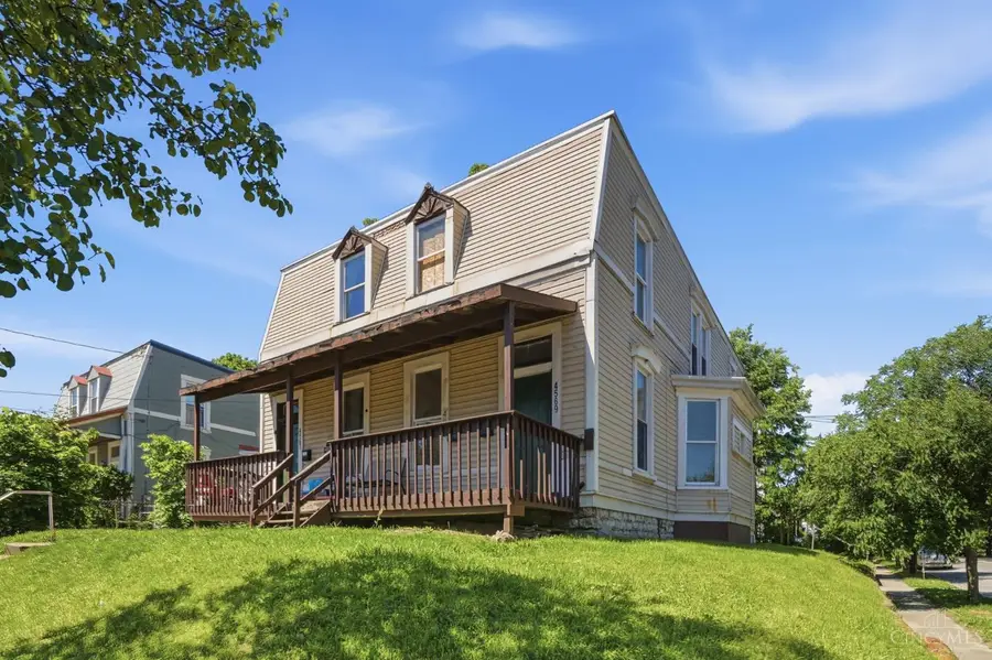 4569 N Edgewood Avenue, Cincinnati, OH 45232 - #3