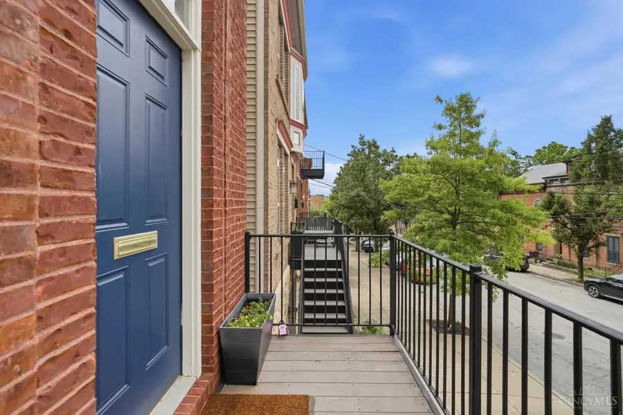 130 Mulberry Street, Cincinnati, OH 45202 - #3
