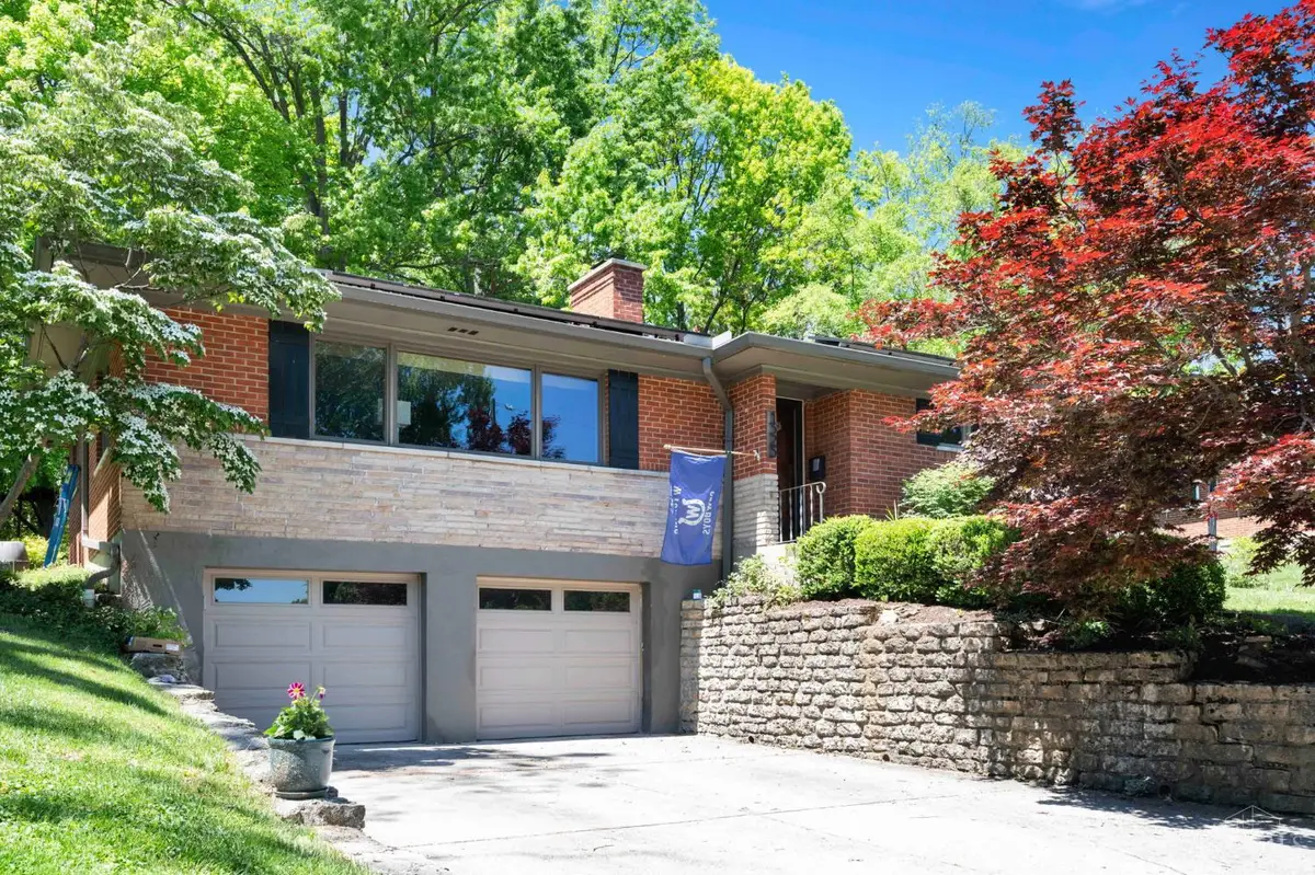1325 Holman View Drive, Wyoming, OH 45215 - #1