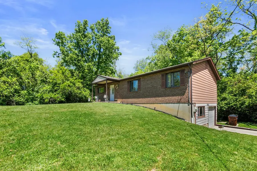 9406 Swigert Road, Loveland, OH 45140 - #2
