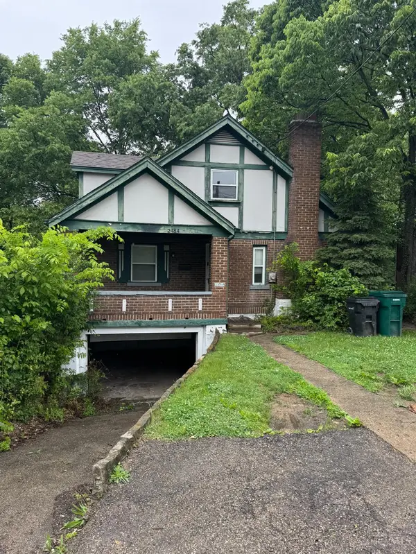 2484 Montana Avenue, Cincinnati, OH 45211