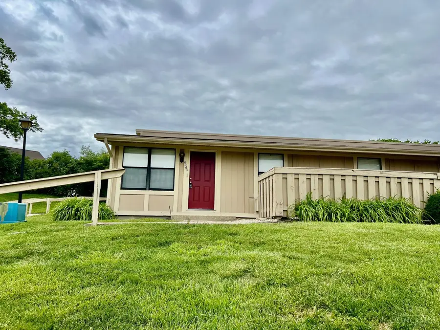 5064 Queenswood Court, West Chester, OH 45011 - #2