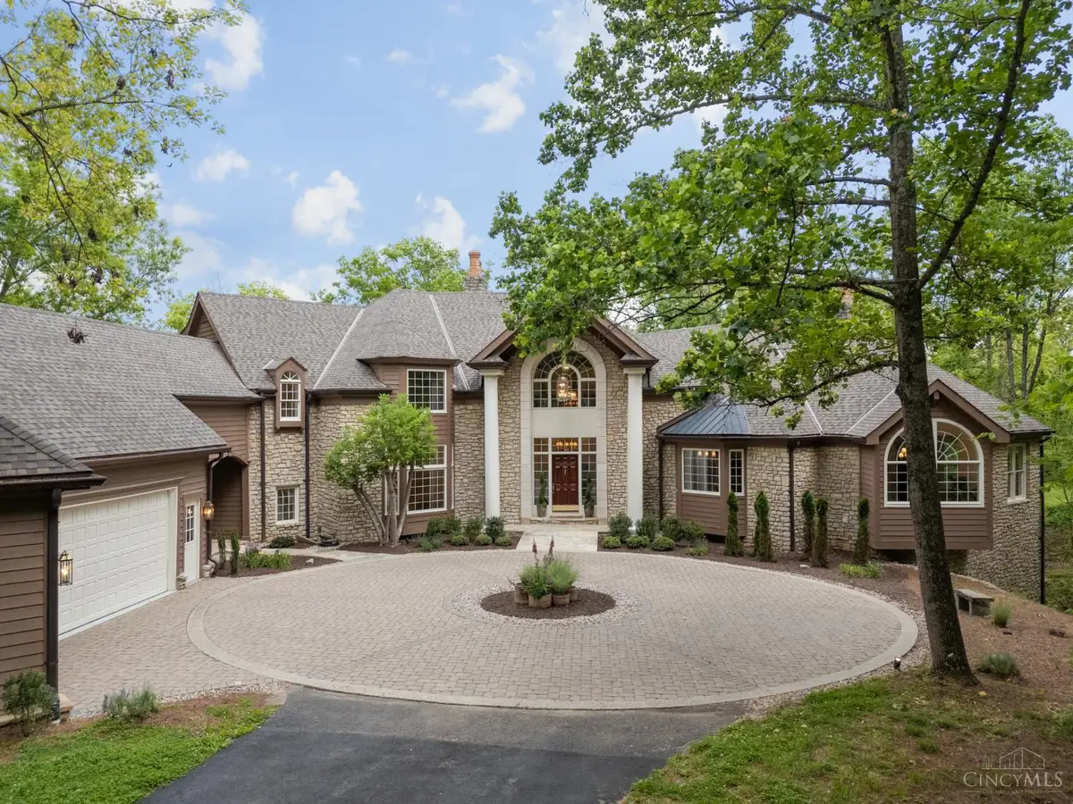 8690 Hopewell Road, The Village Of Indian Hill, OH 45242 - #1