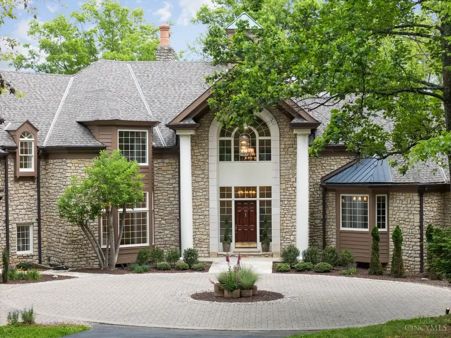 8690 Hopewell Road, The Village Of Indian Hill, OH 45242 - #3