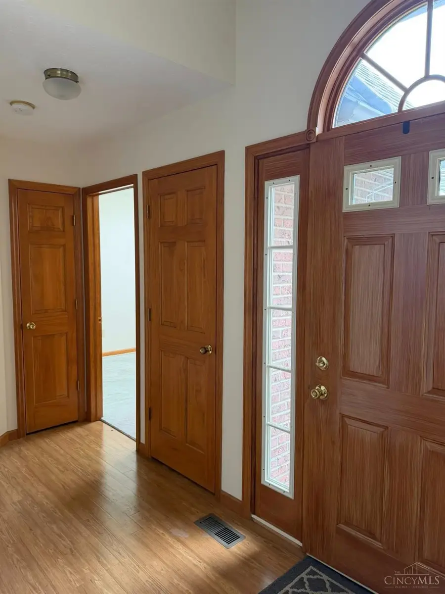313 Sharon Court, Middletown, OH 45042 - #2
