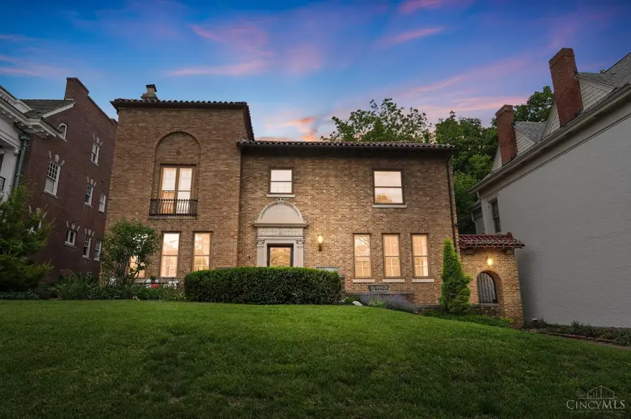 133 S D Street, Hamilton, OH 45013 - #2