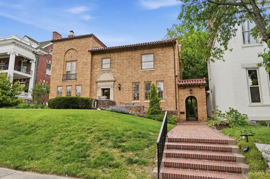 133 S D Street, Hamilton, OH 45013 - #3