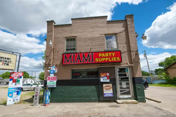 30 Seven Mile Avenue, New Miami, OH 45011