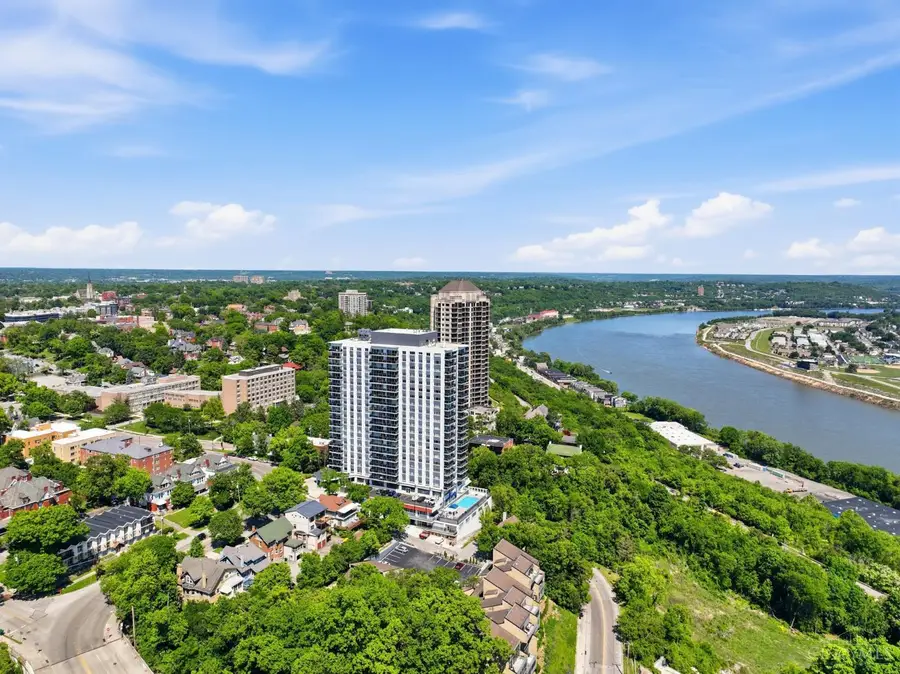 2200 Victory Parkway #2303, Cincinnati, OH 45206 - #2