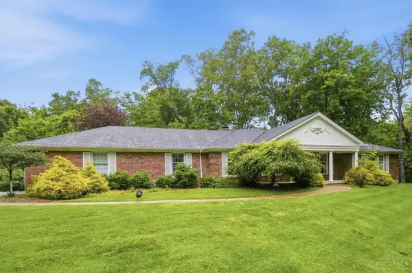 4 Beechurst Woods Lane, Cincinnati, OH 45233