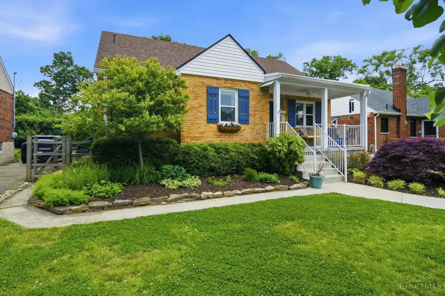 7137 Silvercrest Drive, Sycamore, OH 45236 - #2