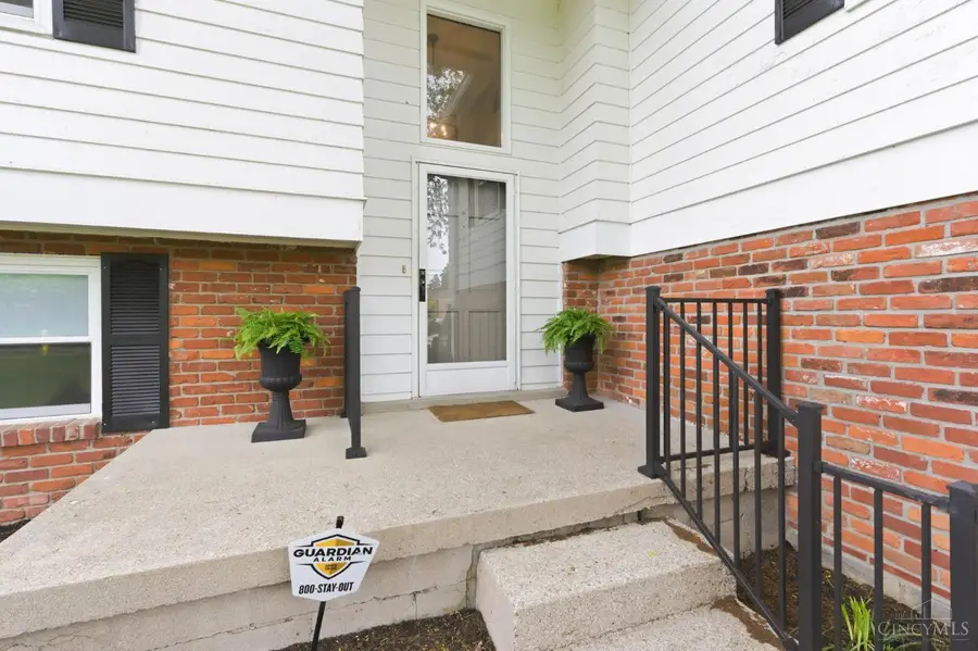 11662 Sharonwoods Court, Cincinnati, OH 45241 - #2