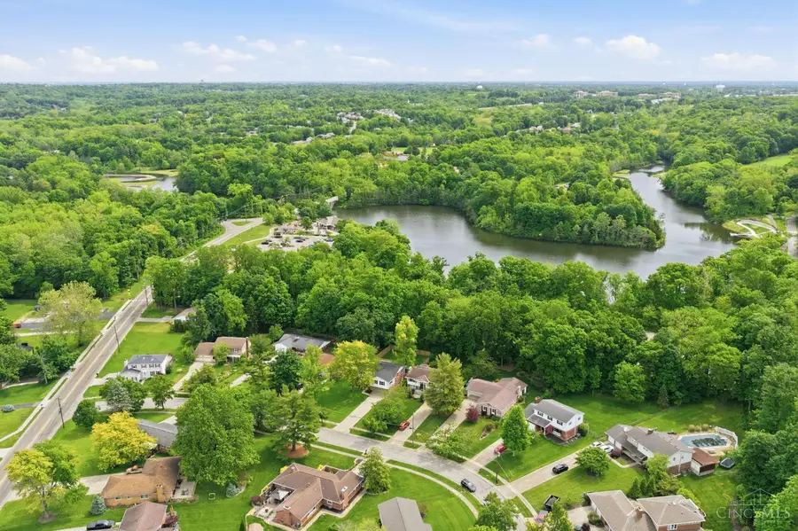 11662 Sharonwoods Court, Cincinnati, OH 45241 - #3