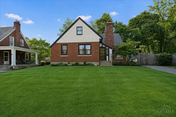 6302 Heitzler Avenue, Cincinnati, OH 45224