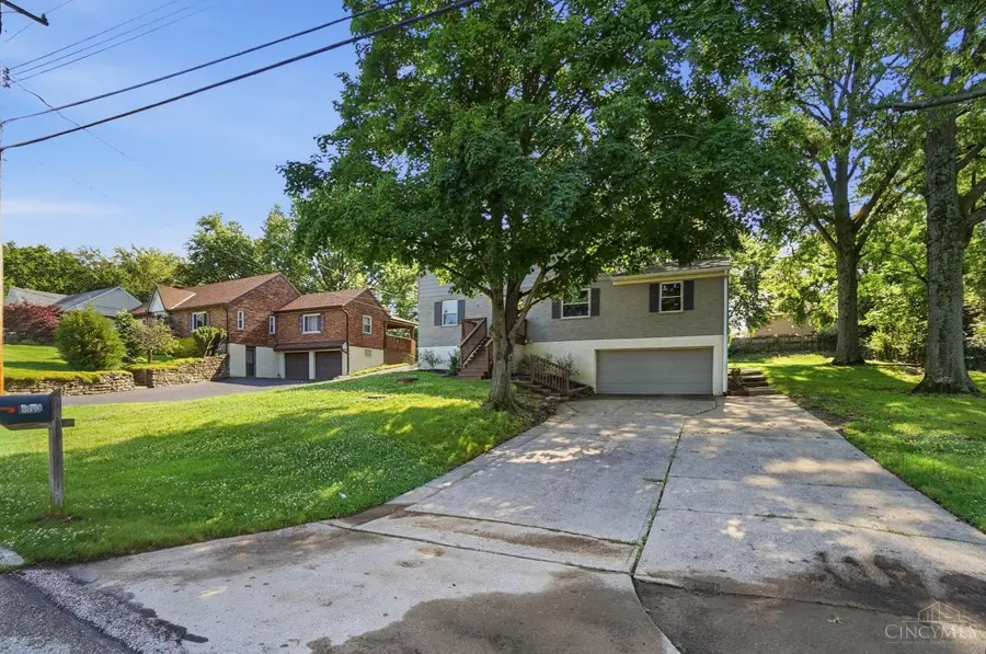 3340 Algus Lane, Cincinnati, OH 45248 - #3