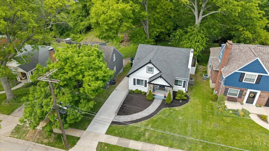 5913 Kimberly Avenue, Cincinnati, OH 45213 - #2