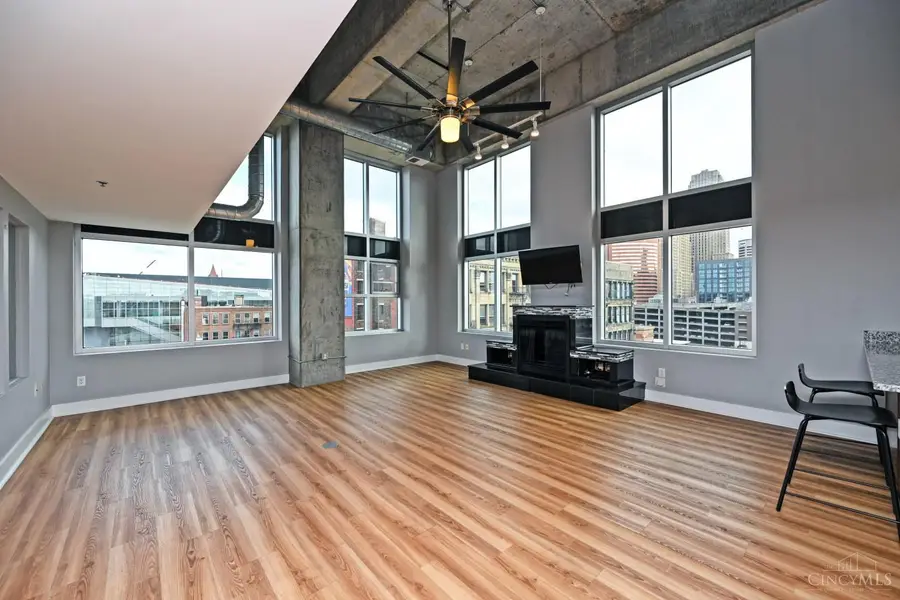 353 W Fourth Street #600, Cincinnati, OH 45202 - #2