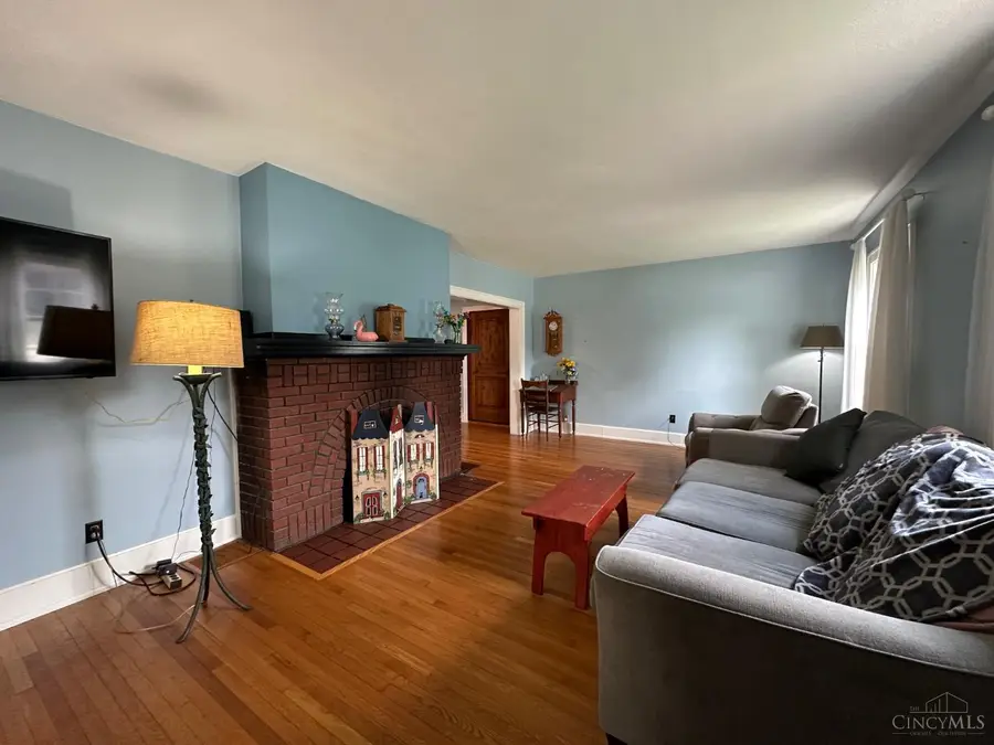 3414 Pleasant Avenue, Hamilton, OH 45015 - #2